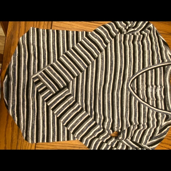 American Eagle Outfitters Sweaters - American Eagle Soft & Sexy Shirt